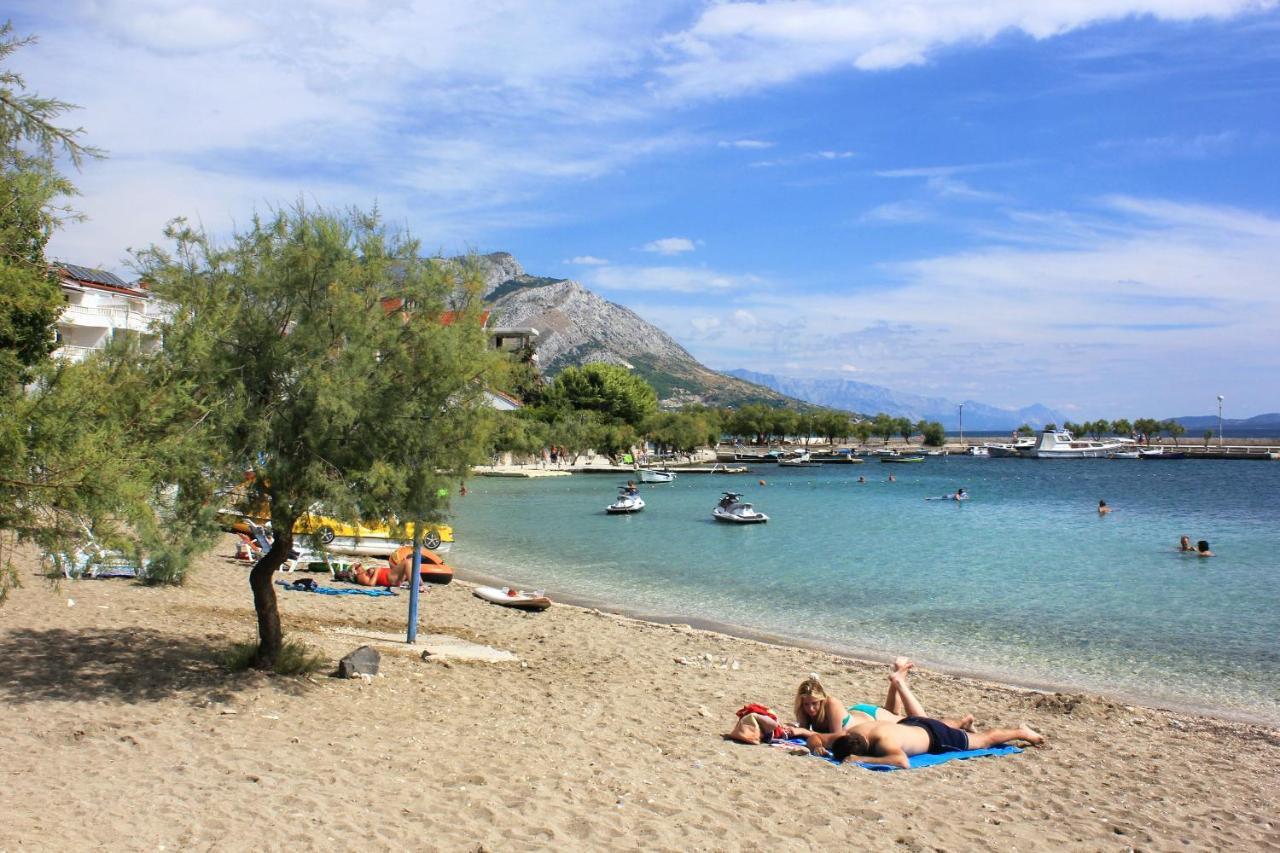 Apartments By The Sea Duce, Omis - 2731 ドゥギ・ラット エクステリア 写真